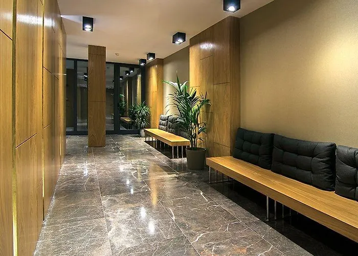 Ilayda Avantgarde Kusadası