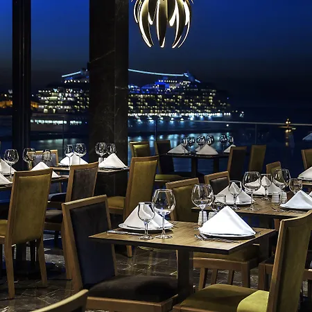 伊莱达先锋酒店 酒店 4*