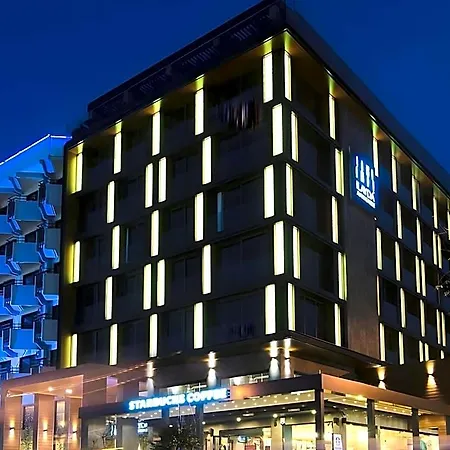 伊莱达先锋酒店 酒店 4*