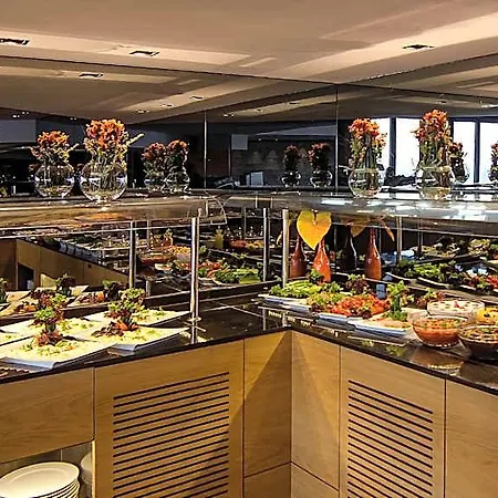 伊莱达先锋酒店 酒店 4*