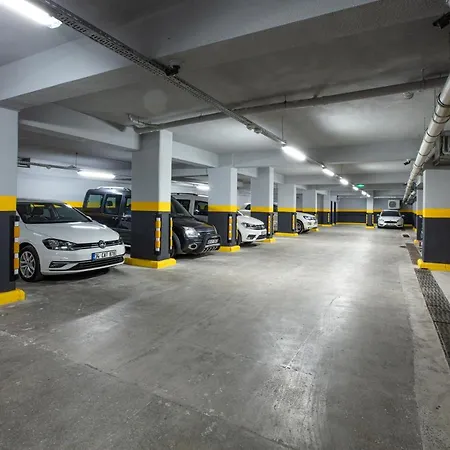 伊莱达先锋酒店 酒店 4*