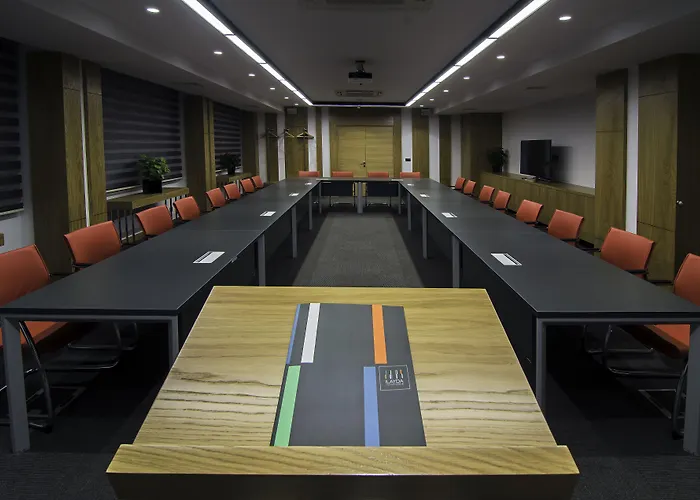 Ilayda Avantgarde 4* Kusadası