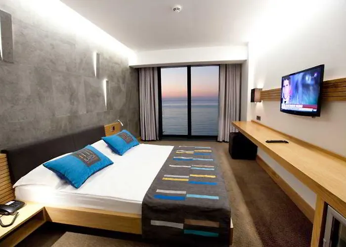 Ilayda Avantgarde Hotel 4*